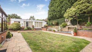 Photo 33- click for photo gallery